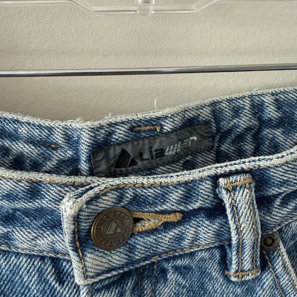 True Vintage Liz Wear Denim, Medium Wash - Picture 3 of 6